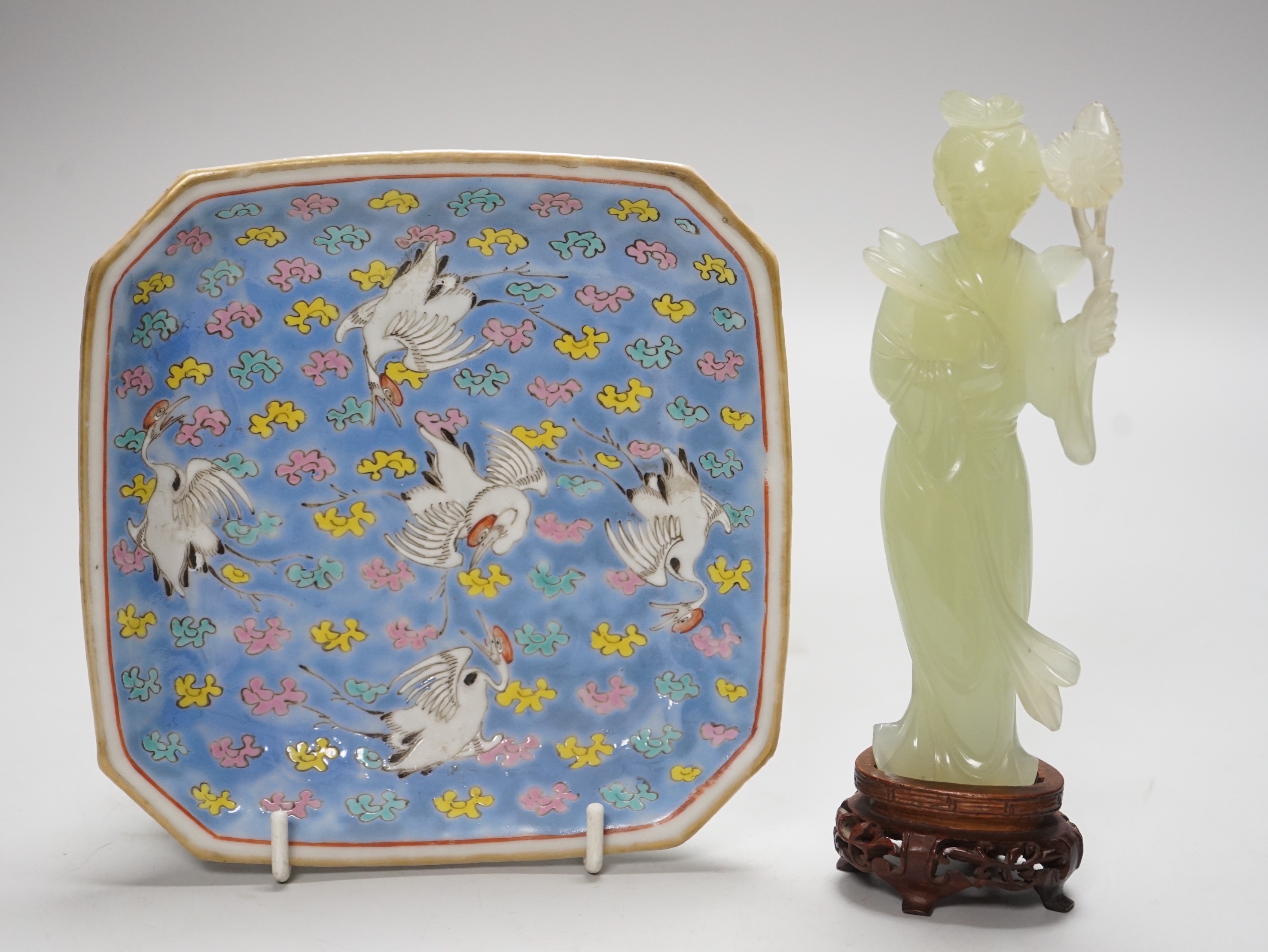 A Chinese enamelled porcelain dish, late 19th century, 15.5 cm, and a bowenite carved figure